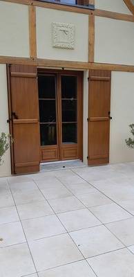 volet et porte en bois